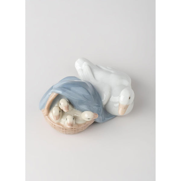 Load image into Gallery viewer, Lladro Ducklings Figurine