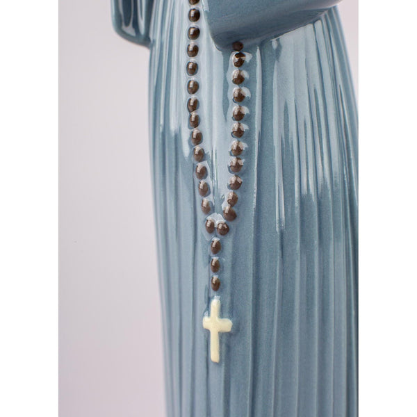 Load image into Gallery viewer, Lladro Prayerful Moment Nun Figurine