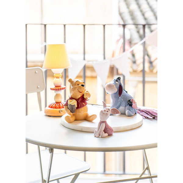 Load image into Gallery viewer, Lladro Winnie the Pooh Figurine