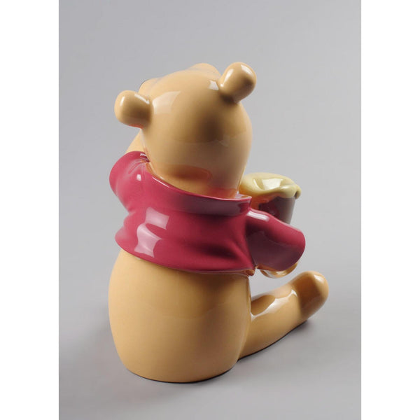 Load image into Gallery viewer, Lladro Winnie the Pooh Figurine