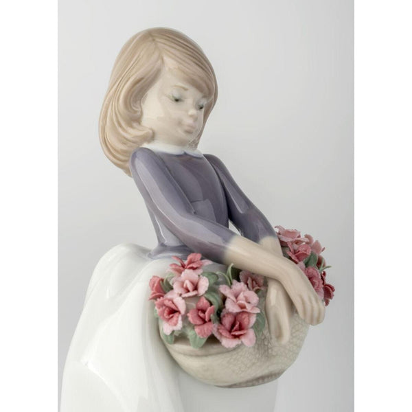 Load image into Gallery viewer, Lladro May Flowers Girl Figurine - Special Version