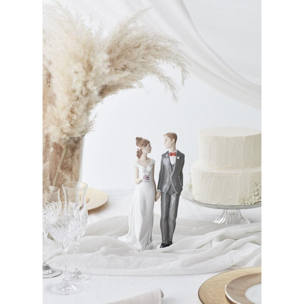 Load image into Gallery viewer, Lladro Soulmates - Groom I - Figurine
