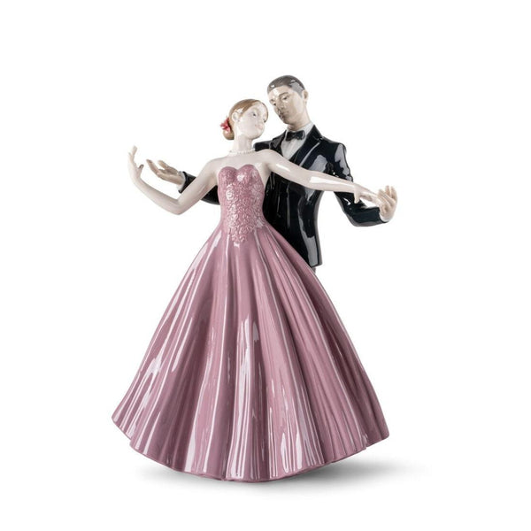Load image into Gallery viewer, Lladro Anniversary Waltz Sculpture