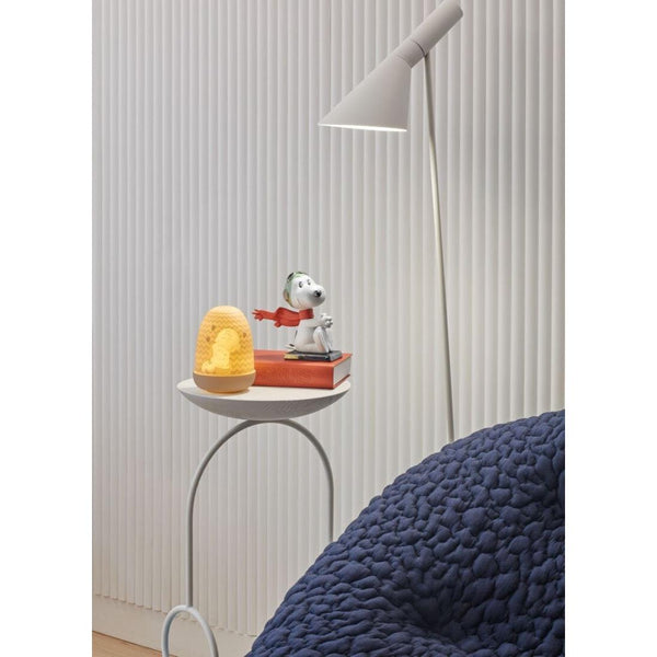 Load image into Gallery viewer, Lladro Snoopy Dome Table Lamp