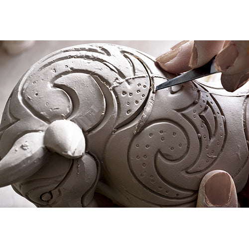 Load image into Gallery viewer, De Rosa Collections Red Bull Figurine