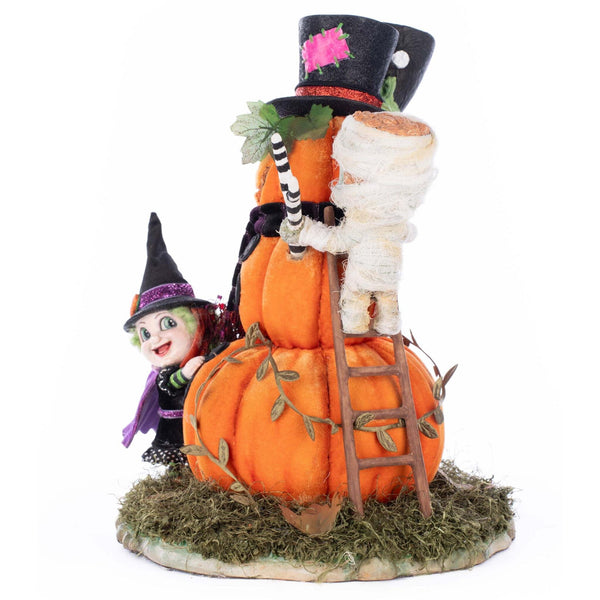 Load image into Gallery viewer, Katherine's Collection Ghouls Building Pumpkin Man