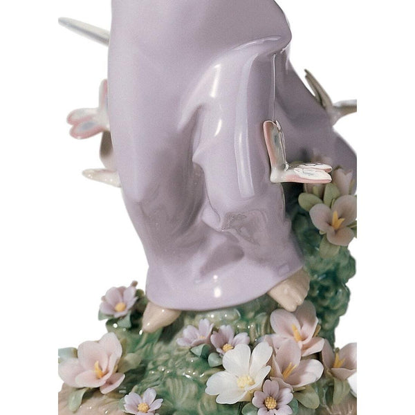 Load image into Gallery viewer, Lladro Butterfly Wings Fairy Figurine