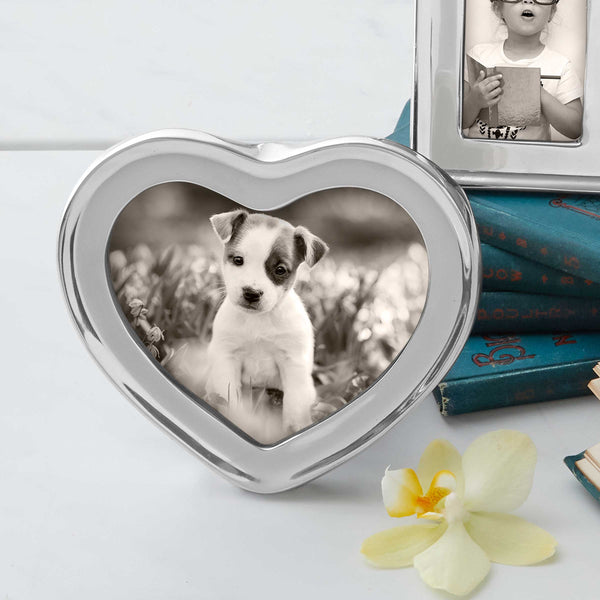 Load image into Gallery viewer, Mariposa Signature Heart 4x6 Frame