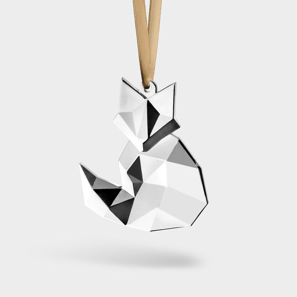 Load image into Gallery viewer, Orrefors Scandinavian Forest Fox Ornament