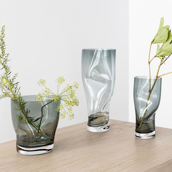 Load image into Gallery viewer, Orrefors Squeeze Blue/Gray Tulip Vase