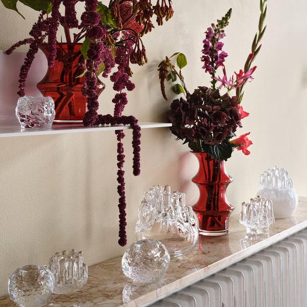 Load image into Gallery viewer, Kosta Boda Polar White Small