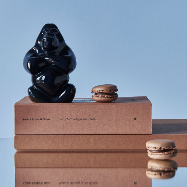 Load image into Gallery viewer, Kosta Boda Gabba Gabba Hey Black Small