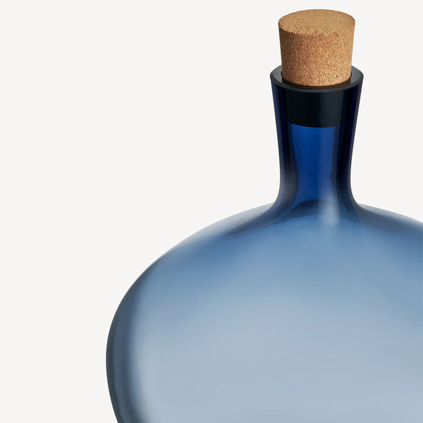 Load image into Gallery viewer, Kosta Boda Bod Bottle Midnight Blue Large