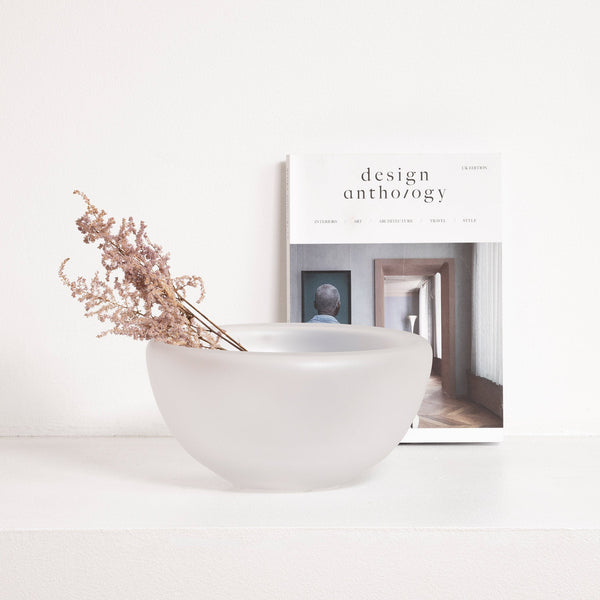 Load image into Gallery viewer, Kosta Boda Beans Bowl Clear Frosted