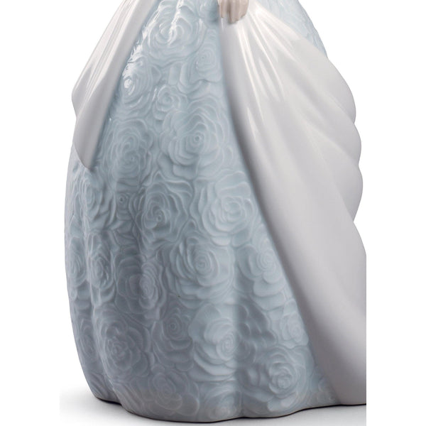 Load image into Gallery viewer, Lladro Her Special Day Bride Figurine