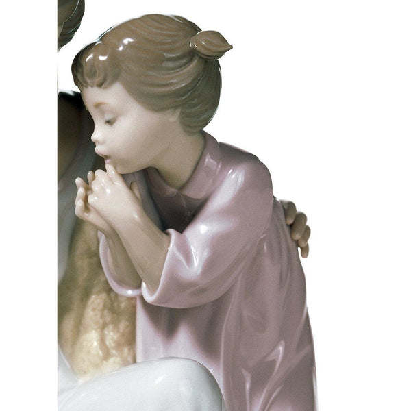 Load image into Gallery viewer, Lladro Welcome to The Family Figurine