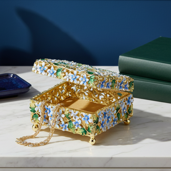 Load image into Gallery viewer, Olivia Riegel Daphne Box