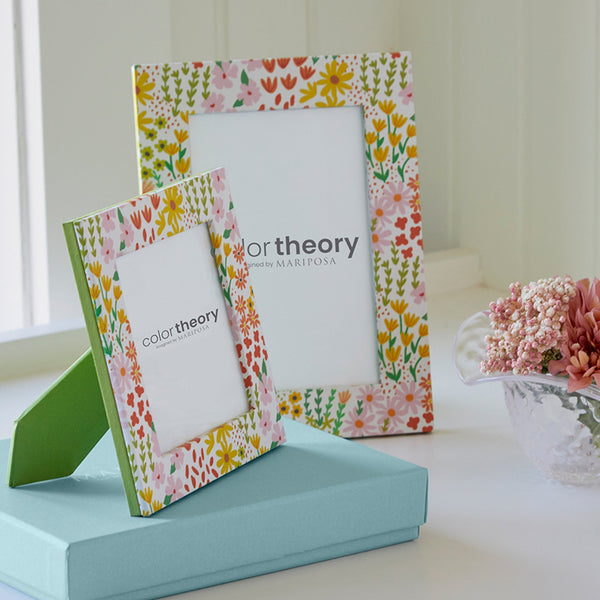 Load image into Gallery viewer, Mariposa Double Sided Botanical and Meadow 4x6 Frame