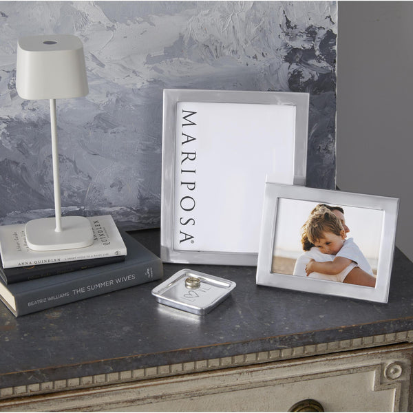 Load image into Gallery viewer, Mariposa Simple 4x6 Frame