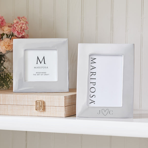 Load image into Gallery viewer, Mariposa Essential 4x4 Engravable Frame