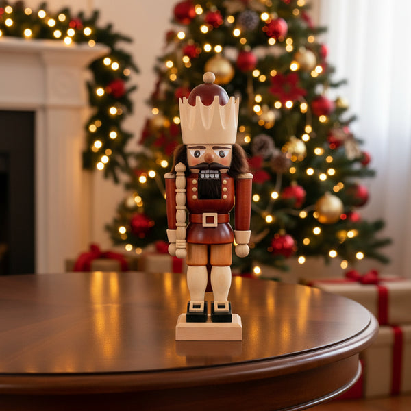 Load image into Gallery viewer, Christian Ulbricht Nutcracker - Small King (Natural) - 11.4"H