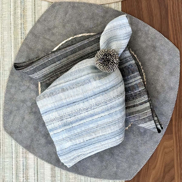 Load image into Gallery viewer, Bodrum Linens Midas - Linen Napkins - Set of 4