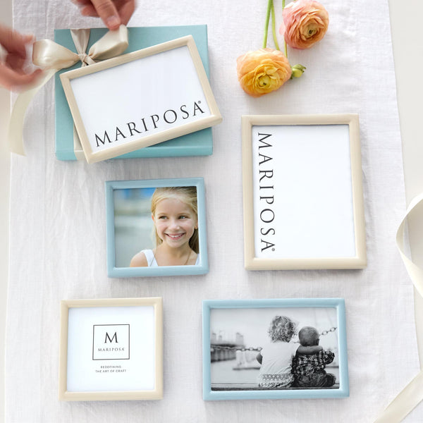 Load image into Gallery viewer, Mariposa Main Line Dusty Blue 4x4 Frame