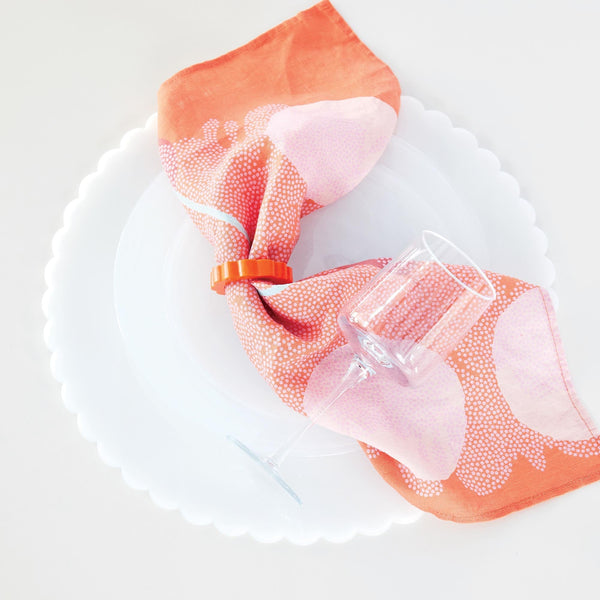 Load image into Gallery viewer, Mariposa White Scalloped Acrylic 15" Placemat Set of 2