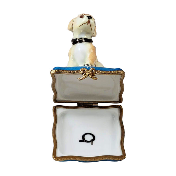 Load image into Gallery viewer, Rochard "Blond Labrador on Blue Pillow" Limoges Box