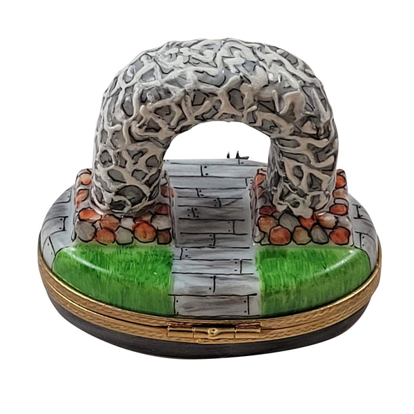 Load image into Gallery viewer, Rochard "Antler Arch - Jackson Hole, Wy" Limoges Box