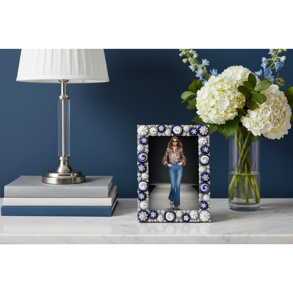 Load image into Gallery viewer, Olivia Riegel Blue & White Charisma 5" x 7" Frame