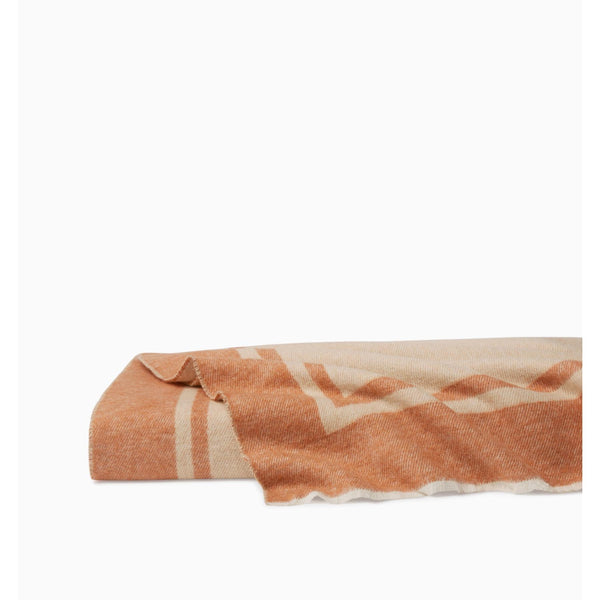 Load image into Gallery viewer, Sferra Viletta - 51" x 77" Throw