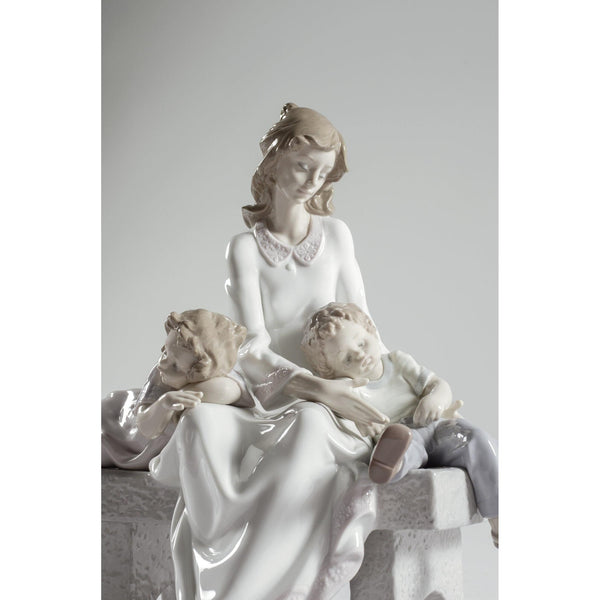 Load image into Gallery viewer, Lladro An Afternoon Nap Mother Figurine