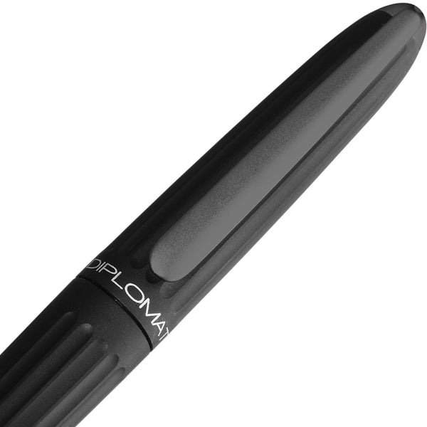 Load image into Gallery viewer, Diplomat Aero Black easyFLOW Ballpoint Pen