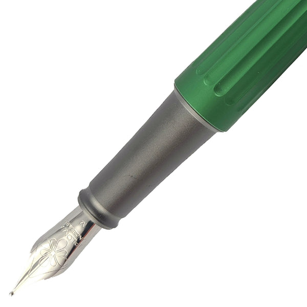Load image into Gallery viewer, Diplomat Aero Green Fountain Pen