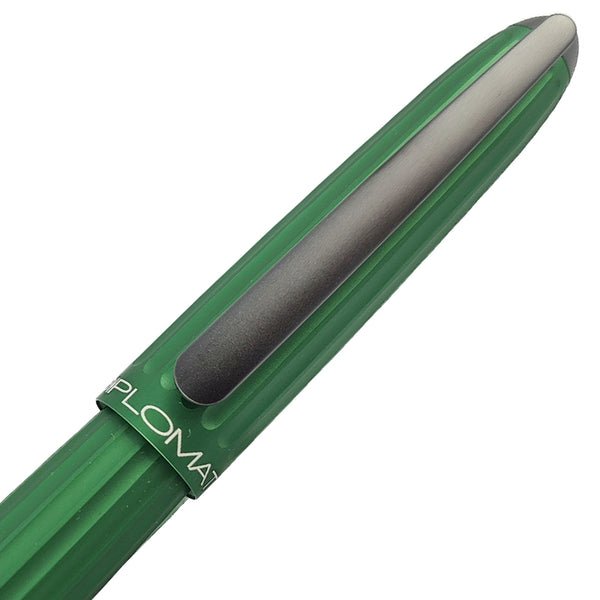Load image into Gallery viewer, Diplomat Aero Green Fountain Pen