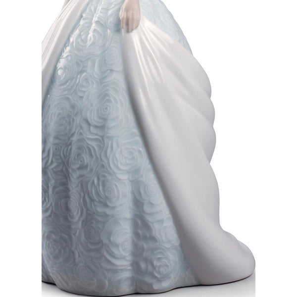Load image into Gallery viewer, Lladro Her Special Day Bride Figurine
