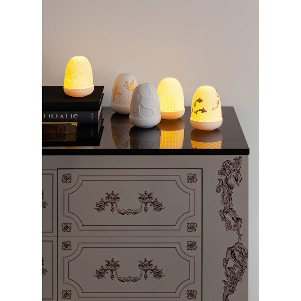 Load image into Gallery viewer, Lladro Cranes Dome Table Lamp