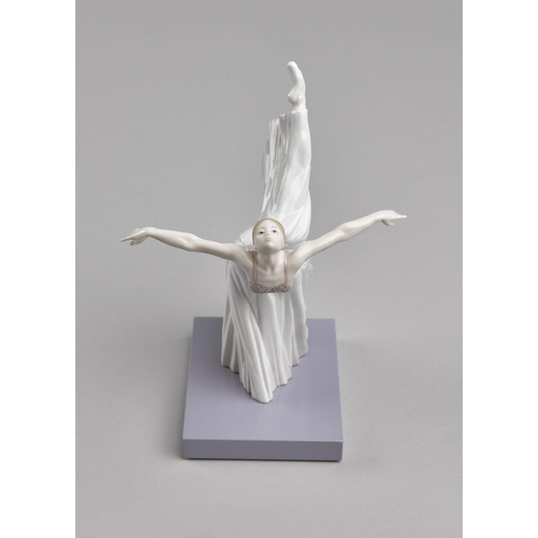Load image into Gallery viewer, Lladro Giselle Arabesque Ballet Figurine