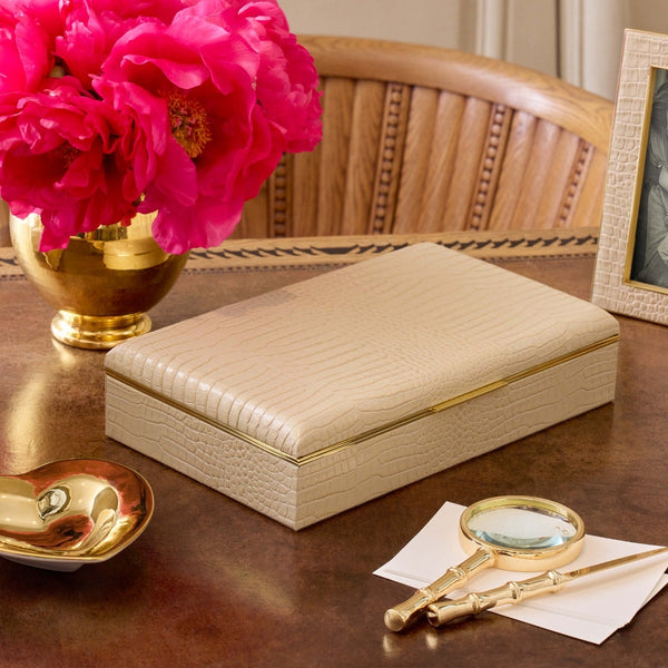 Load image into Gallery viewer, AERIN Ava Bamboo Magnifying Glass & Letter Opener, Brass