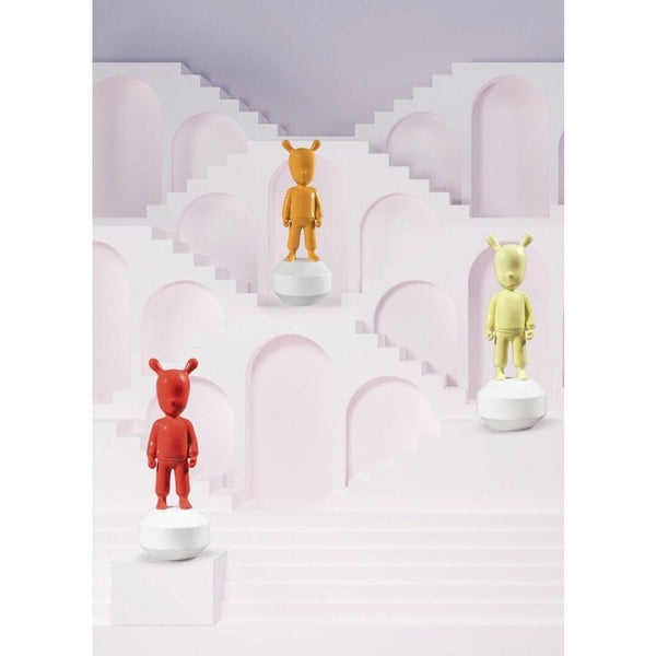 Load image into Gallery viewer, Lladro The Yellow Guest Figurine - Small