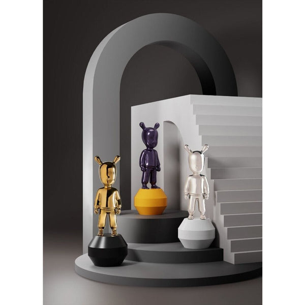 Load image into Gallery viewer, Lladro The Guest Little-purple on yellow Figurine - Small