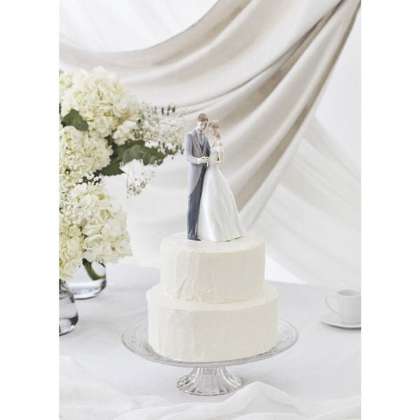 Load image into Gallery viewer, Lladro Together Forever Couple Figurine