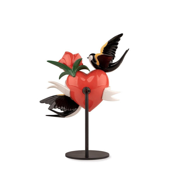 Load image into Gallery viewer, Lladro True Love Heart Figurine