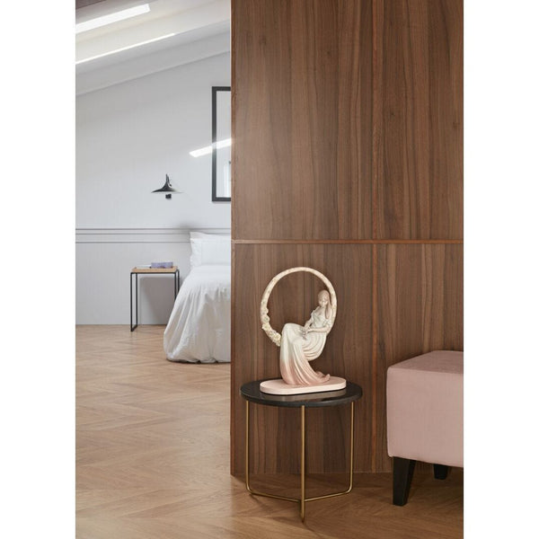 Load image into Gallery viewer, Lladro In Her Thoughts Woman Figurine