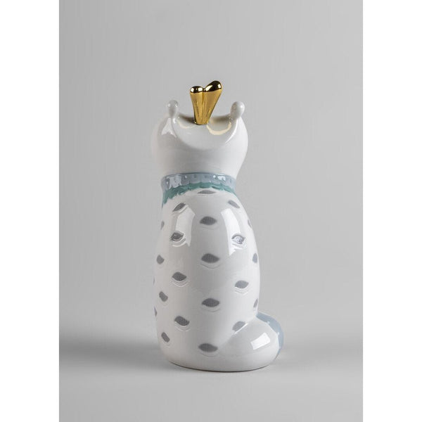 Load image into Gallery viewer, Lladro Unusual Friends - Cat Figurine