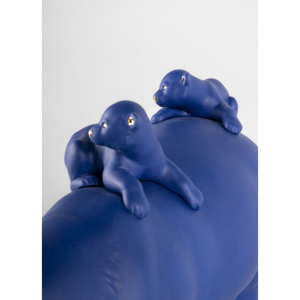 Load image into Gallery viewer, Lladro Mummy Bear and Babies (Blue & Gold) Sculpture - Limited Edition