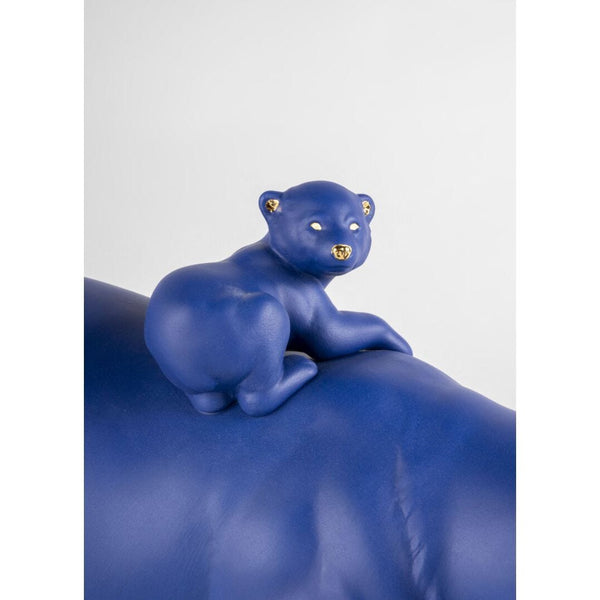 Load image into Gallery viewer, Lladro Mummy Bear and Babies (Blue & Gold) Sculpture - Limited Edition