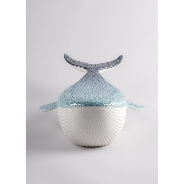Load image into Gallery viewer, Lladro Whale Figurine
