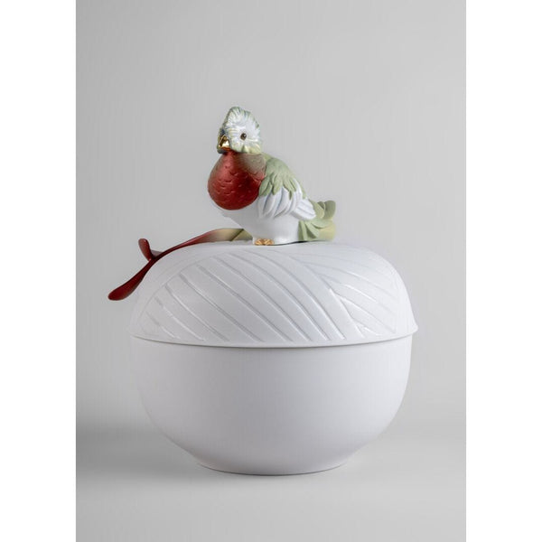 Load image into Gallery viewer, Lladro Quetzal box